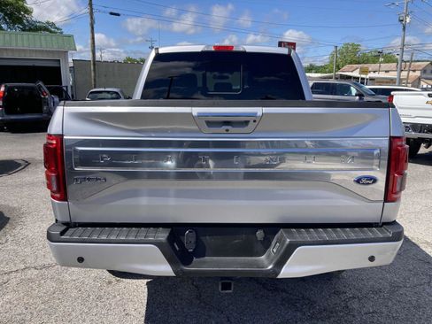 Used 2016 Ford F150 Platinum w/ Equipment Group 701A Luxury image 3