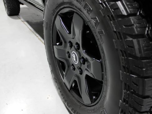 Used 2022 Ford Bronco Outer Banks AWD/4WD image 42
