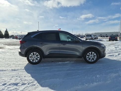Used 2024 Ford Escape Active w/ Tech Pack #2 image 4