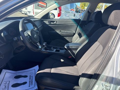 Used 2018 Kia Optima LX image 6