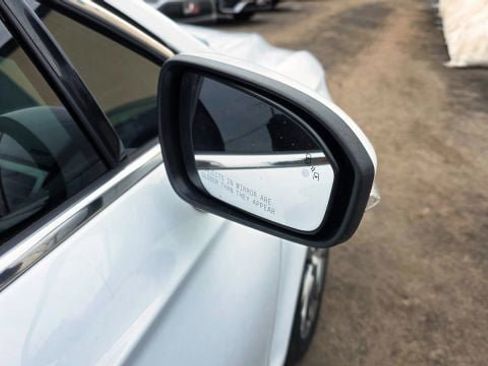 Used 2019 Ford Fusion SEL image 42