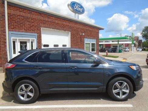 Used 2024 Ford Edge SEL w/ Convenience Package AWD/4WD image 12