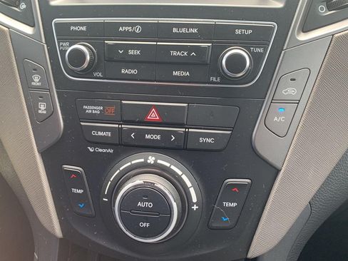 Used 2017 Hyundai Santa Fe Sport FWD image 15