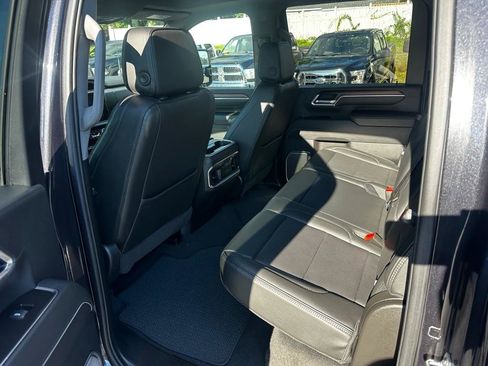 Used 2026 GMC Sierra 2500 Denali w/ Technology Package AWD/4WD image 12