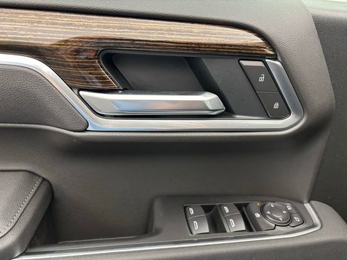 New 2026 GMC Sierra 1500 Elevation w/ Elevation Premium Package image 18