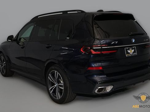 Used 2024 BMW X7 xDrive40i w/ M Sport Package image 7