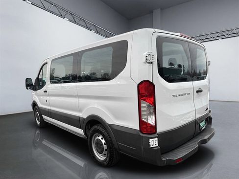 Used 2017 Ford Transit 150 XL image 5