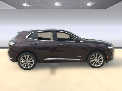 Used 2022 Buick Envision Avenir w/ Technology Package II image 8
