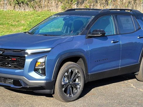 New 2026 Chevrolet Equinox RS w/ Convenience Package III image 3