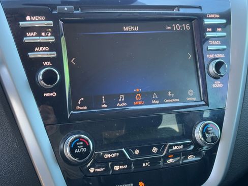 Used 2021 Nissan Murano Platinum w/ Cargo Package image 24