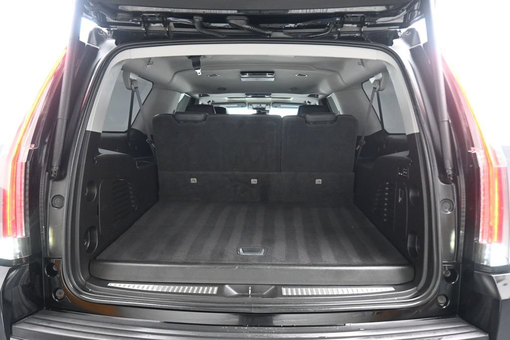 Used 2017 Cadillac Escalade ESV Premium Luxury AWD/4WD image 60