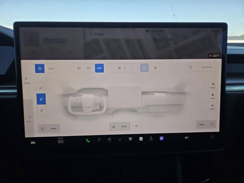 Used 2022 Tesla Model X Plaid image 11