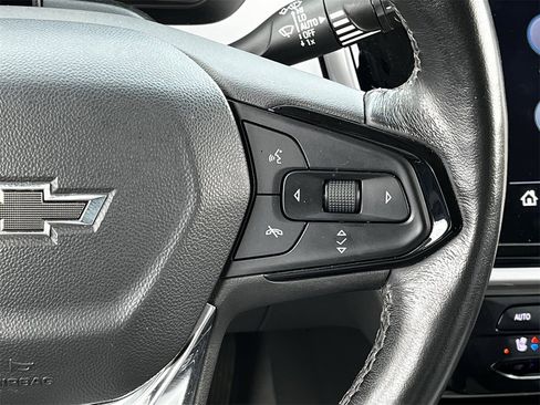 Used 2022 Chevrolet Bolt EUV Premier w/ Launch Edition image 14