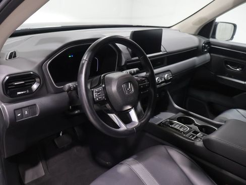Used 2025 Honda Pilot EX-L image 14
