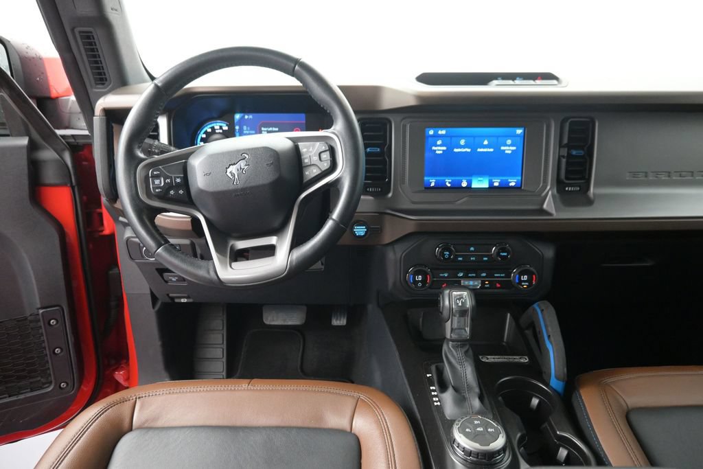 Used 2023 Ford Bronco Outer Banks AWD/4WD image 11
