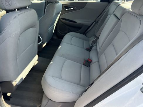 Used 2024 Chevrolet Malibu LT image 17