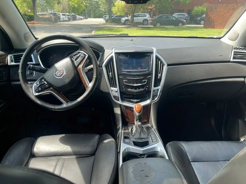 Used 2016 Cadillac SRX Premium FWD image 16