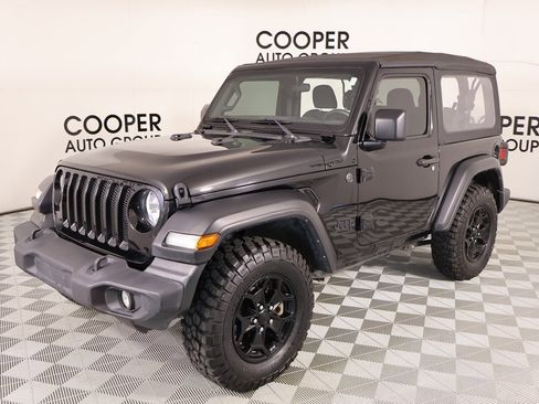 Used 2023 Jeep Wrangler Sport image 9