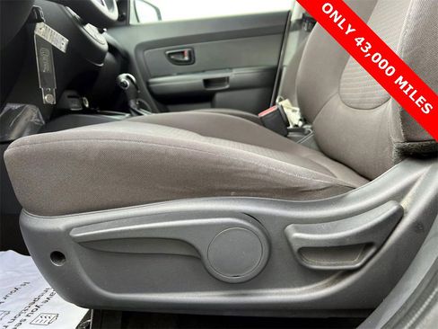 Used 2013 Kia Soul image 16