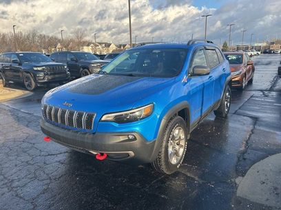 Used 2019 Jeep Cherokee Trailhawk