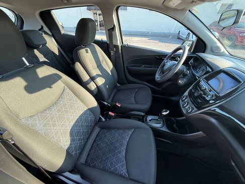 Used 2021 Chevrolet Spark LT FWD image 20