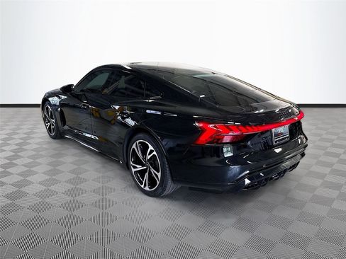 Used 2024 Audi e-tron GT Premium Plus w/ Performance Package image 5