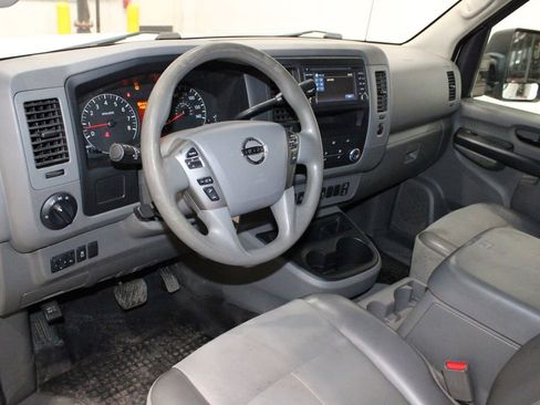 Used 2017 Nissan NV 2500 SV w/ Technology Package image 20