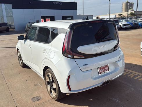 Used 2024 Kia Soul GT-Line image 12