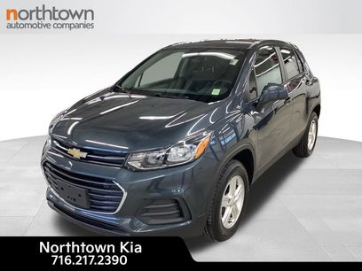 Used 2022 Chevrolet Trax LS w/ Tint and Cruise Package