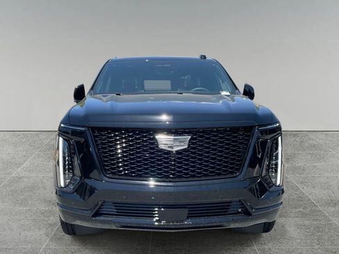 New 2026 Cadillac Escalade Platinum Sport w/ LPO, ONYX Package AWD/4WD image 8