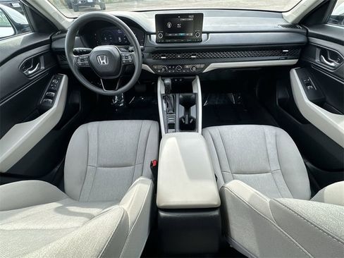 Certified 2024 Honda Accord EX image 29