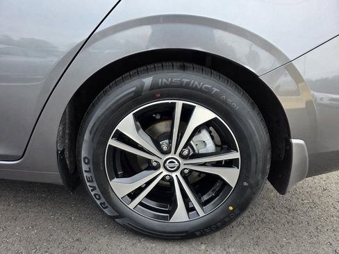 Used 2020 Nissan Sentra SV w/ Trunk Package image 10