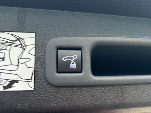 Certified 2022 Toyota Sienna XLE w/ XLE Plus Package image 34