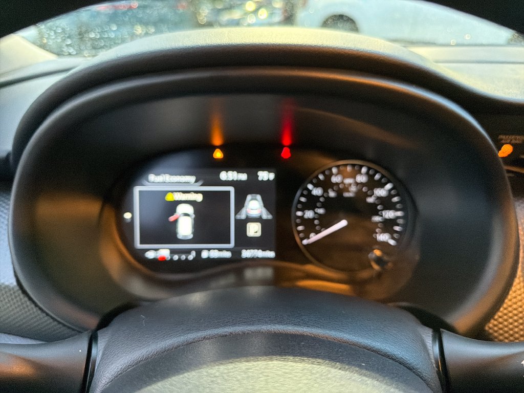 Used 2024 Nissan Kicks SV FWD image 21
