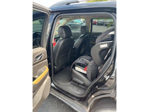 Used 2019 GMC Acadia Denali AWD/4WD image 9