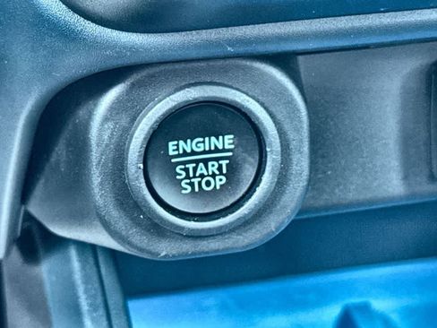 Used 2025 Ford Maverick XLT FWD image 17