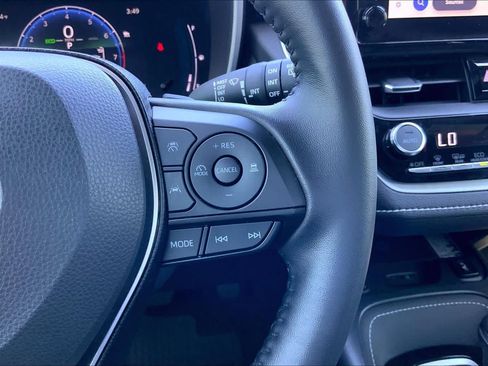 Certified 2025 Toyota Corolla XSE FWD image 24