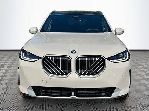 New 2025 BMW X3 xDrive30i w/ Premium Package image 2