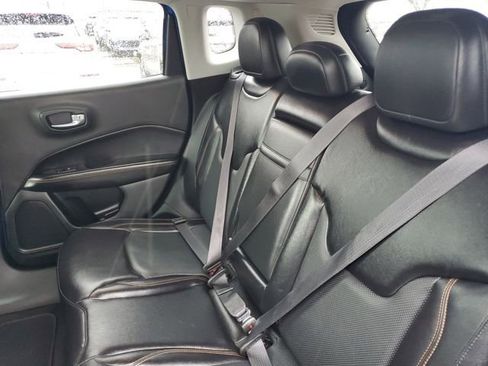 Used 2017 Jeep Compass Limited w/ Navigation Group image 29