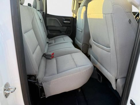 Used 2017 Chevrolet Silverado 2500 W/T image 9