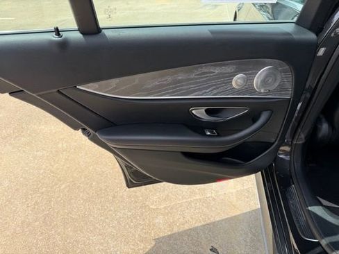 Used 2022 Mercedes-Benz E 350 Sedan image 14