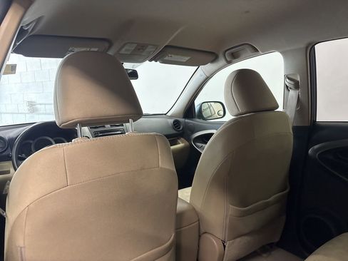 Used 2012 Toyota RAV4 4WD w/ Value Pkg image 14