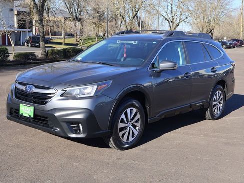 Used 2021 Subaru Outback Premium image 11