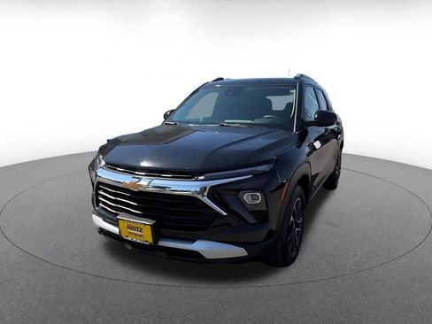 Used 2025 Chevrolet TrailBlazer LT FWD image 7