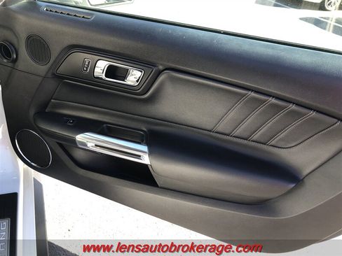 Used 2016 Ford Mustang Premium RWD image 20