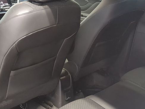 Used 2022 Buick Encore Preferred w/ Safety Package AWD/4WD image 18