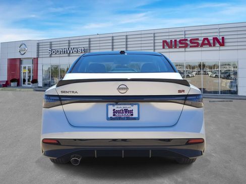 New 2026 Nissan Sentra SR FWD image 6