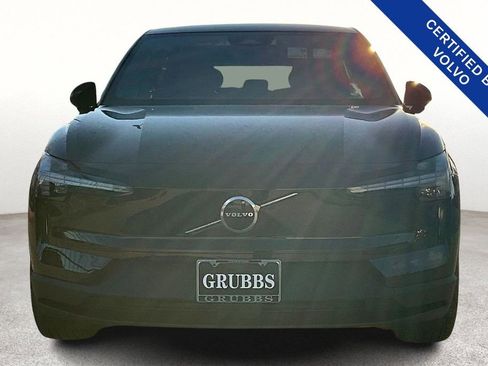 Certified 2025 Volvo EX30 Plus w/ Climate Package image 5