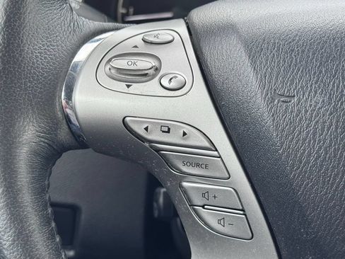 Used 2018 Nissan Murano Platinum w/ Cargo Package FWD image 10