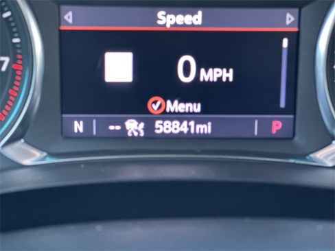 Used 2023 Chevrolet Traverse RS image 13